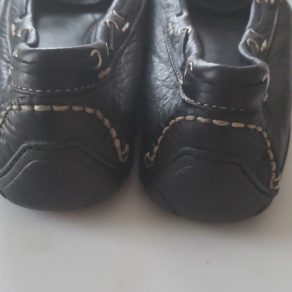 Shoes-- - Picture 3 of 6